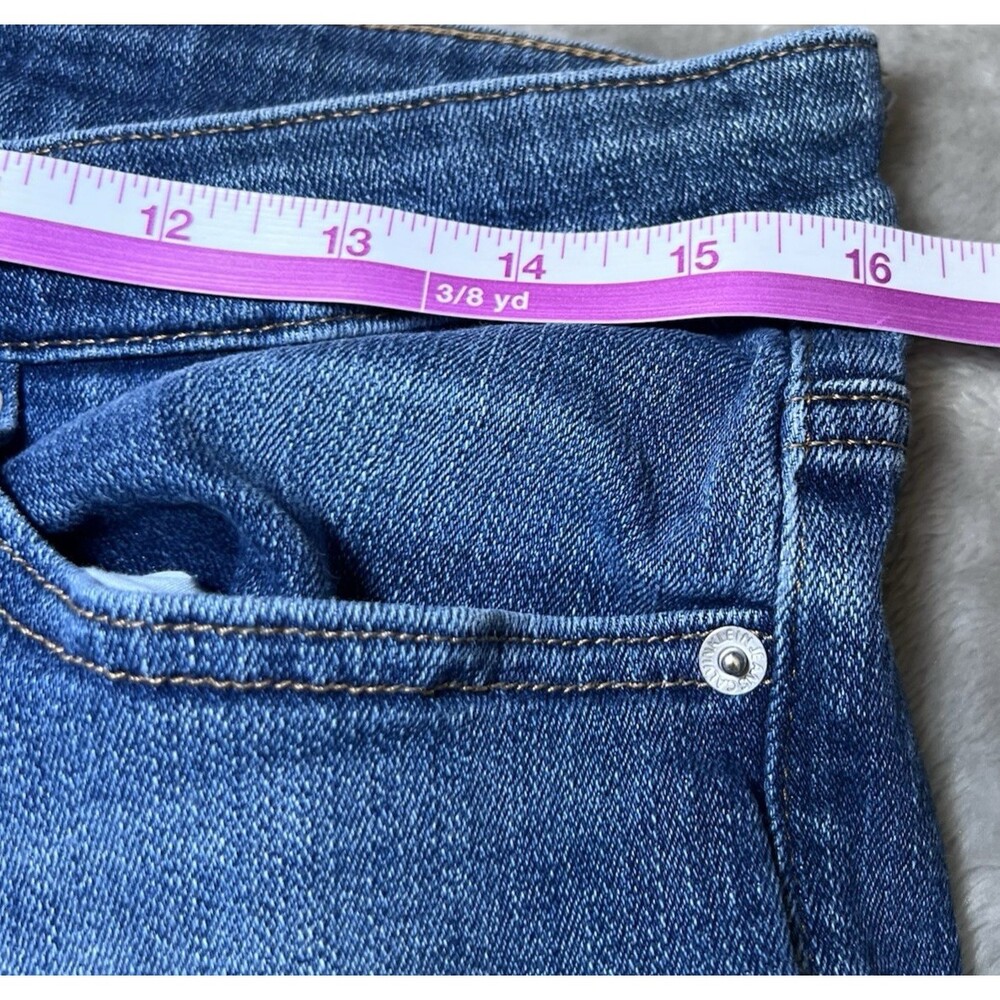 Calvin Klein Jeans Womens Size 12x30 Mid Rise Skinny Distressed Floral Patch - Picture 8 of 16